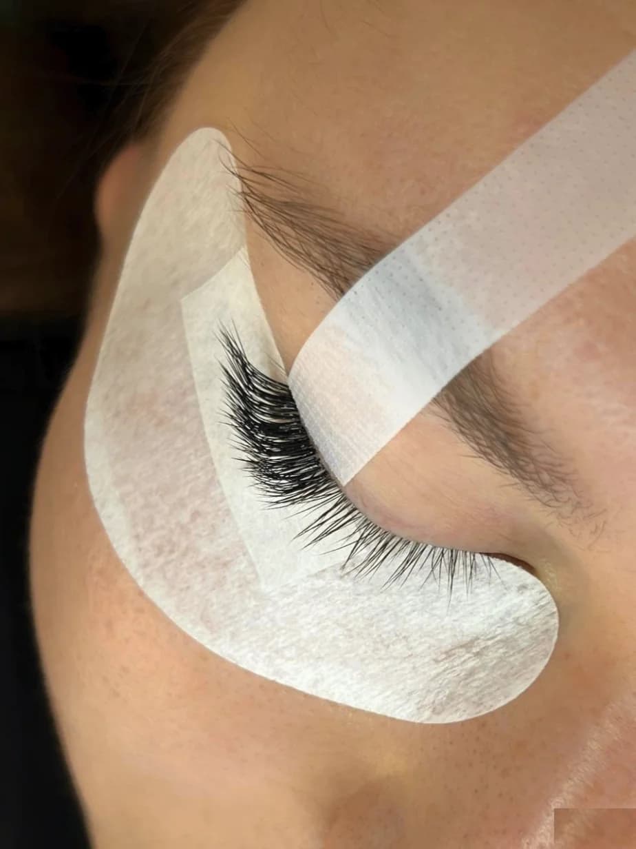 Салон красоты Студия наращивания ресниц и оформления бровей - Санкт-Петербург