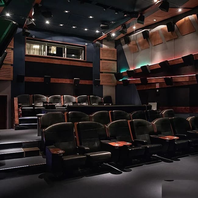 Кинотеатр Невафильм Артплекс - Санкт-Петербург