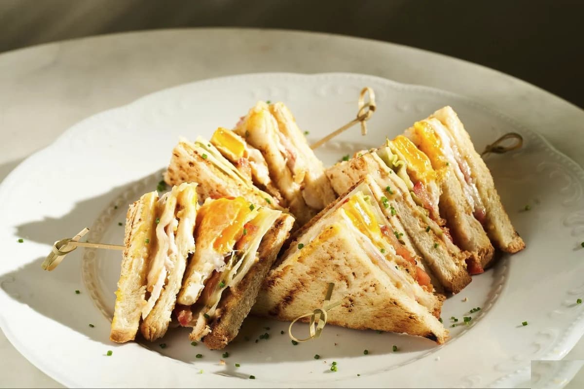 Ресторан Большая Белая - Санкт-Петербург