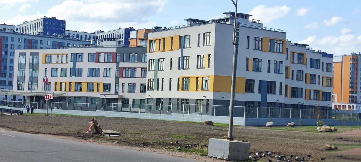 Школа Средняя общеобразовательная школа №564 Адмиралтейского района - Санкт-Петербург