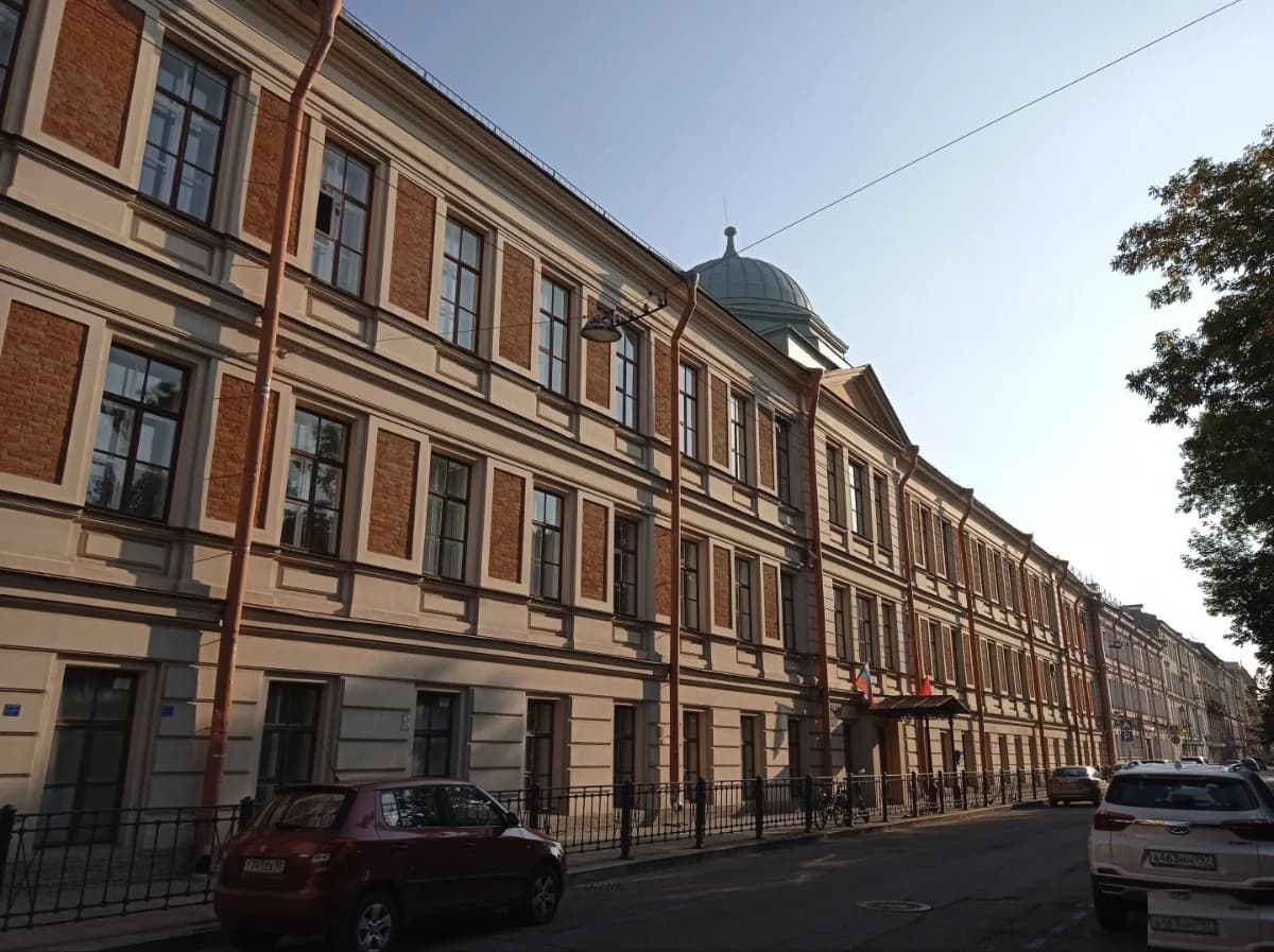 Школа Средняя общеобразовательная школа №77 Петроградского района - Санкт-Петербург