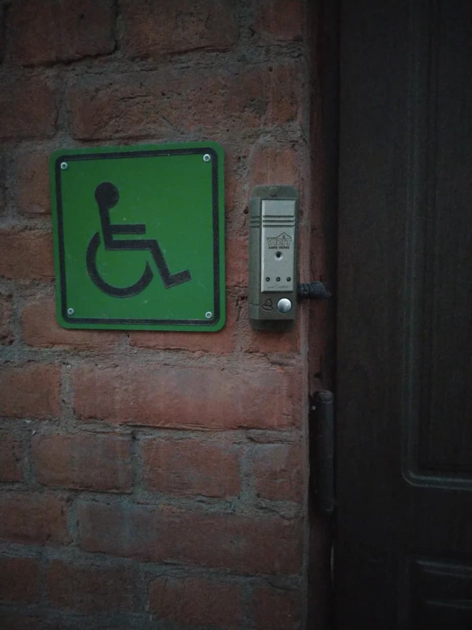 Школа Средняя общеобразовательная школа №77 Петроградского района - Санкт-Петербург